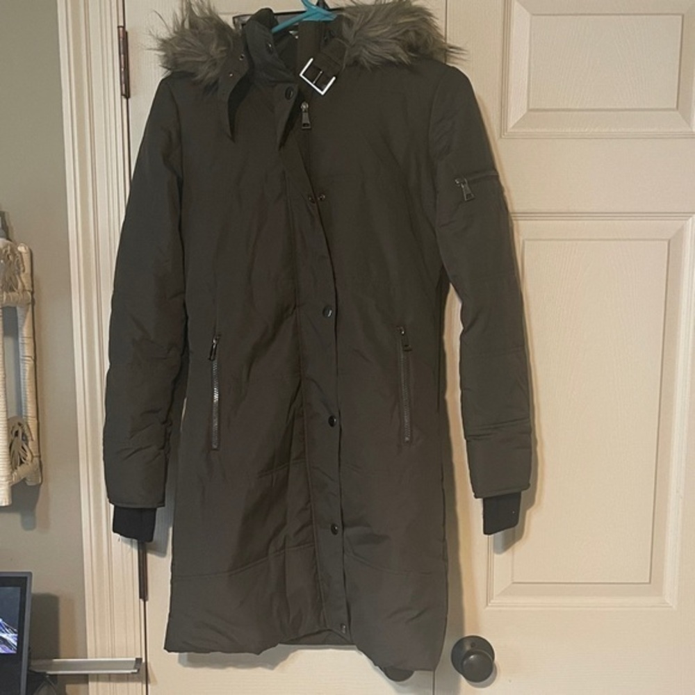 Maralyn & Me Olive Fur-Trimmed Puffer Coat XS